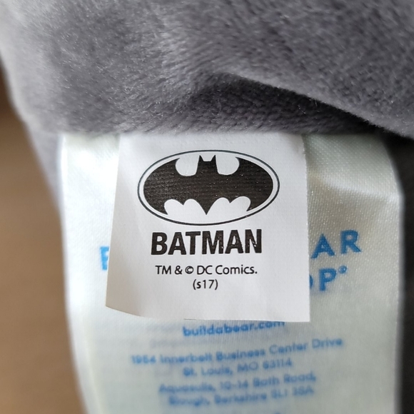 Build-A-Bear BATMAN BEAR with Cape Teddy Plus - Picture 3 of 11